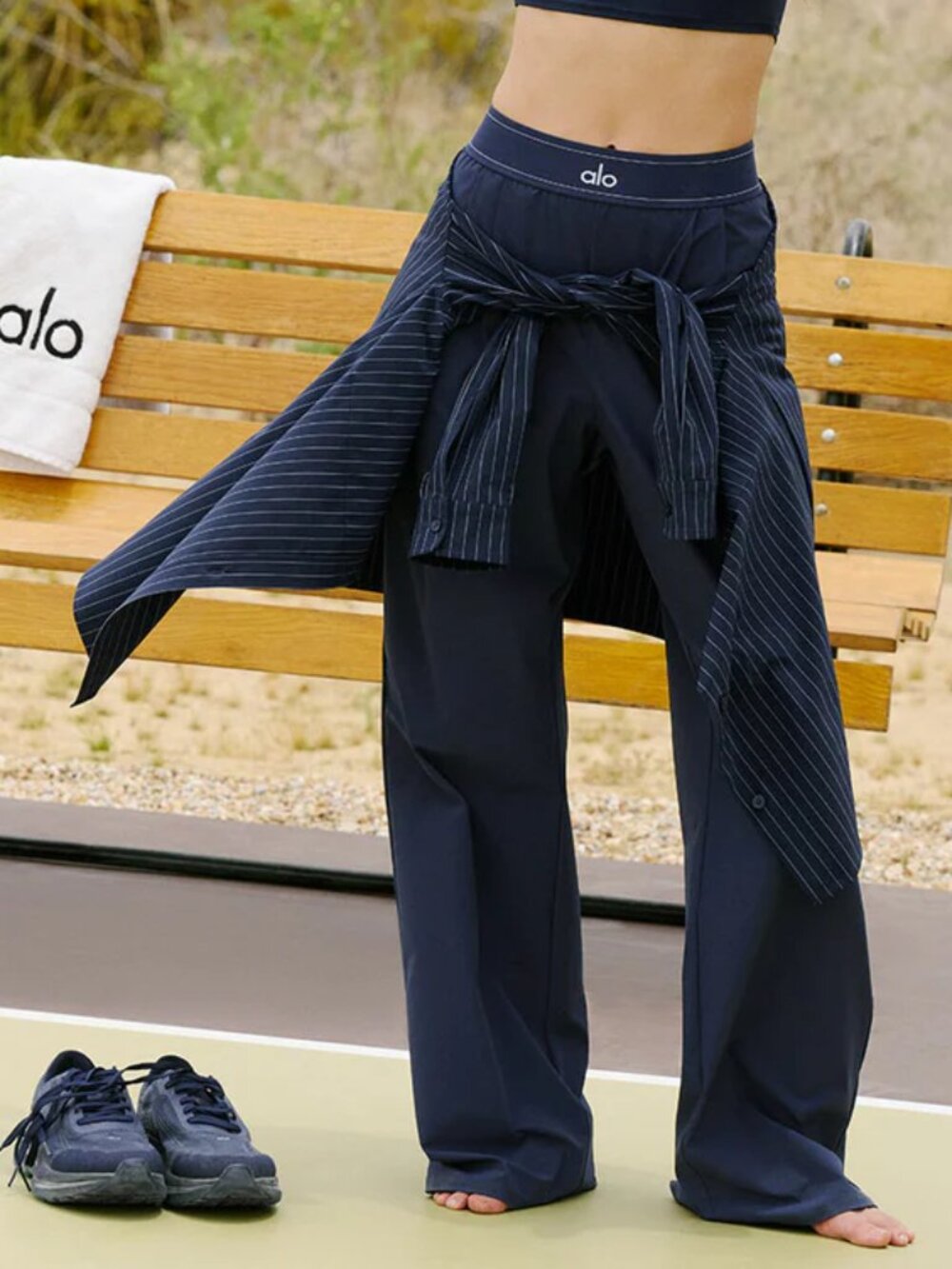 Navy Blue💙😆ALO Yoga Suit Up Trouser (Regular) Brand new|Authentic - Picture 9 of 10